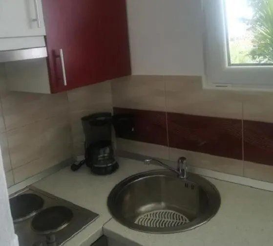 Banjol Apartments Pero - 50 M From Sea