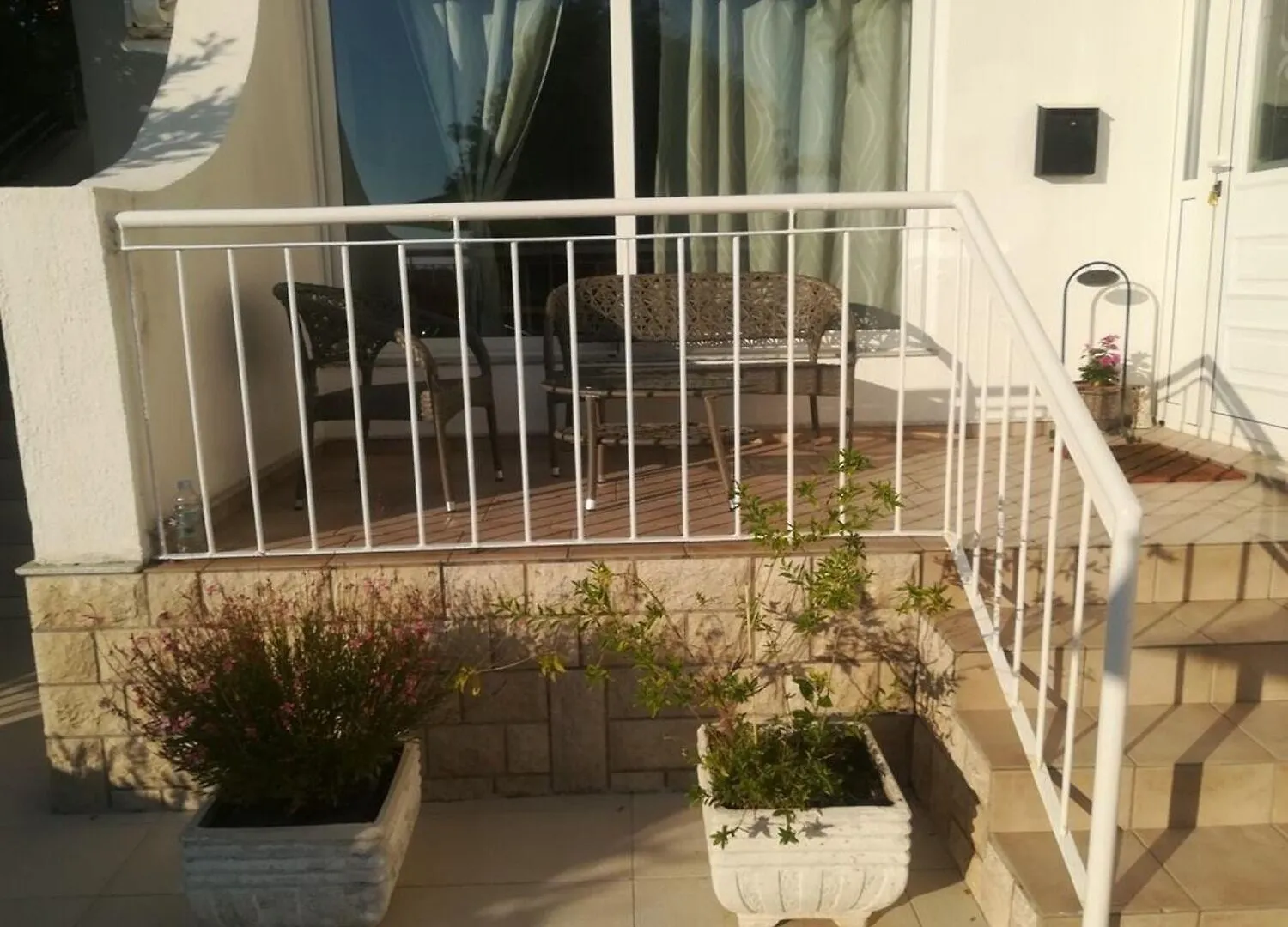 Apartments Pero - 50 M From Sea Banjol 0*,